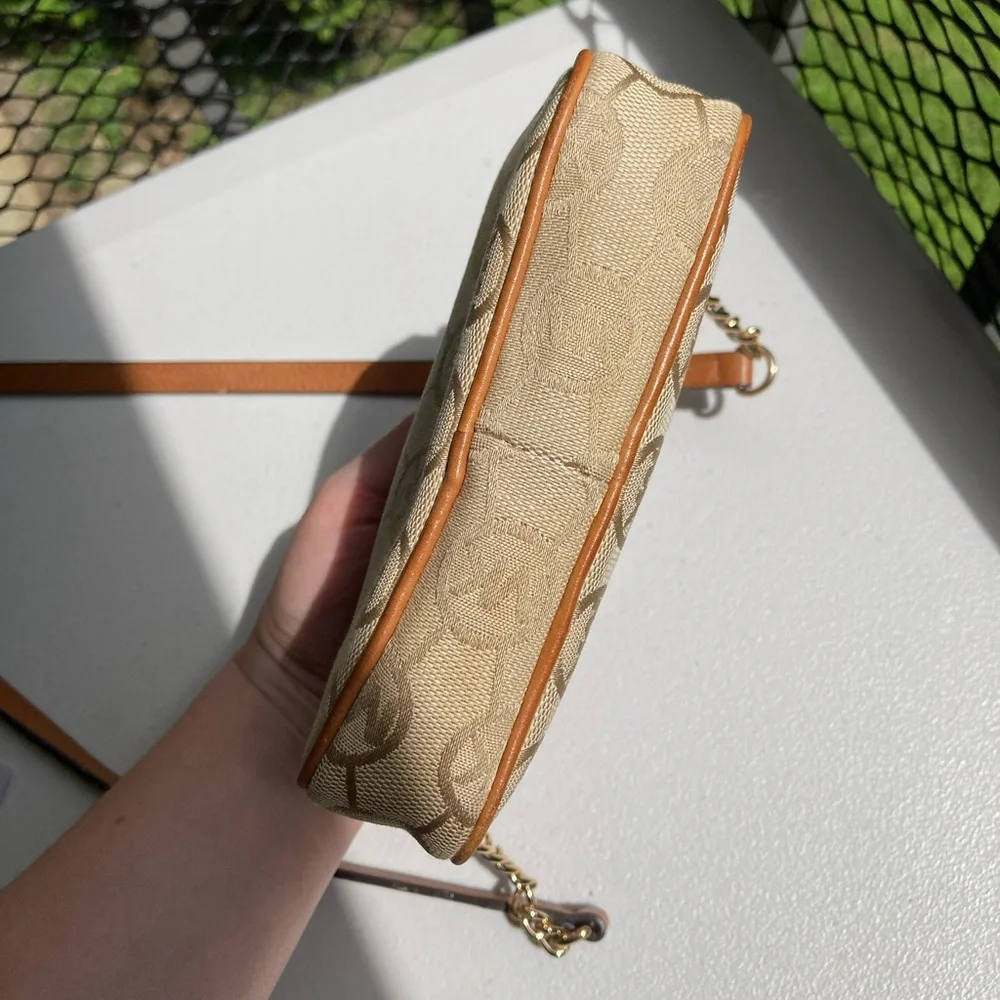 Michael Kors Khaki Tan Cream Crossbody Small Purse Leather Strap Card Pockets